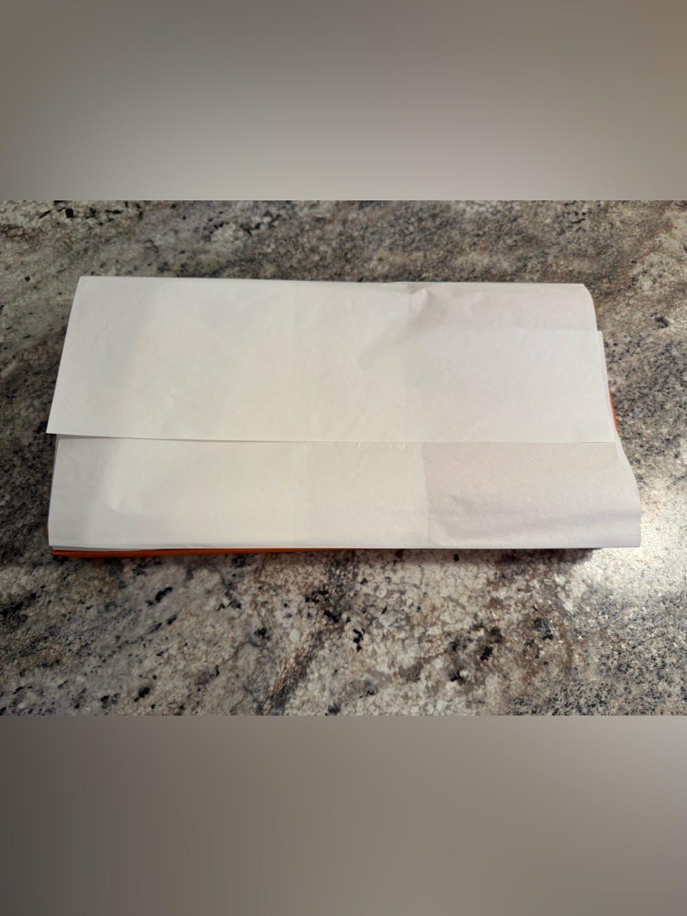 Authentic Hermès Cashmere scarf in box with ribbon - Picture 12 of 14
